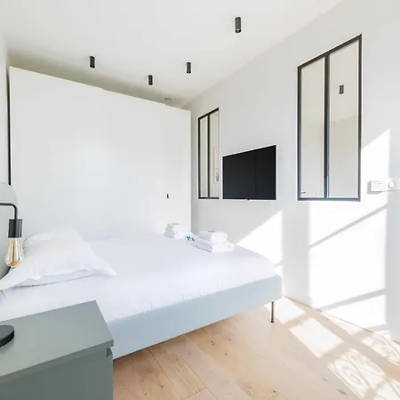 Apartment Charming - Canal Saint-martin - Mobility Lease